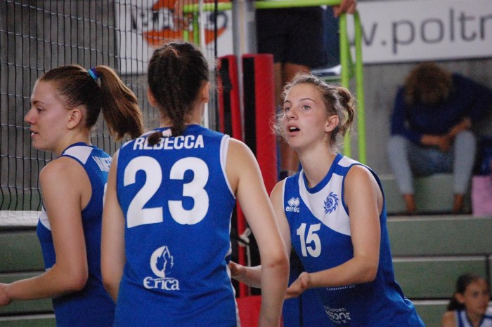 U17-bianca-deicolori-2014 (3) U17-bianca-deicolori-2014 (3)
